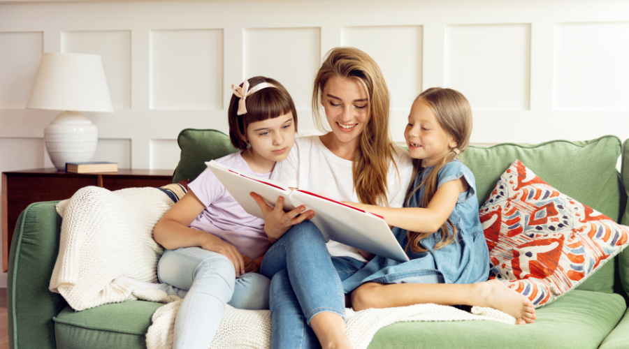 Looking for a professional English-speaking babysitter in Budapest? Little Minds offers trusted, trained babysitters for flexible and reliable childcare.