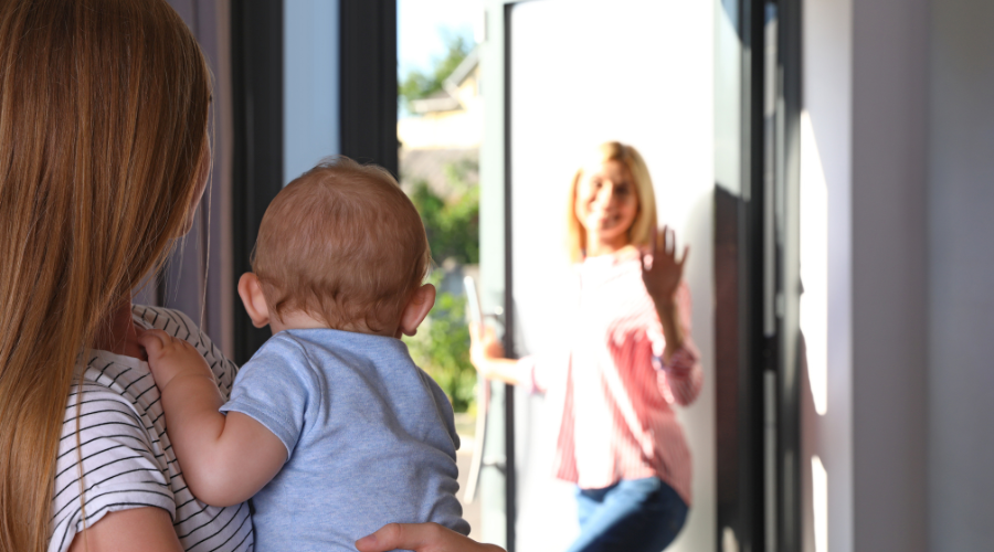 childcare serices budapest, difference between nanny and babysitter